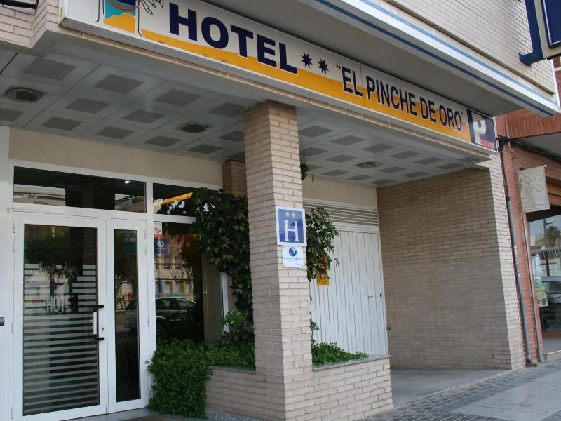 El Pinche De Oro image