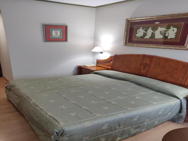 Hotel Chef Rivera image