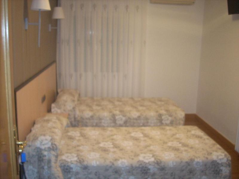 Hotel Corona De Castilla