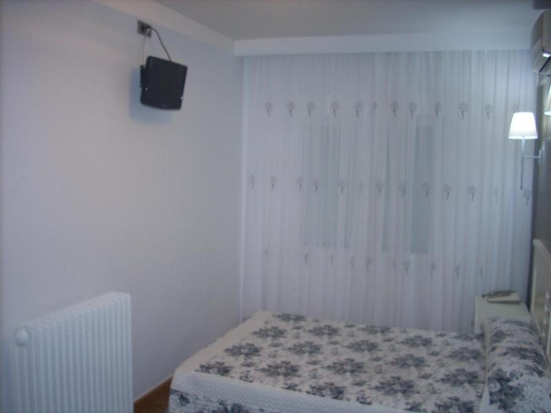 Hotel Corona De Castilla