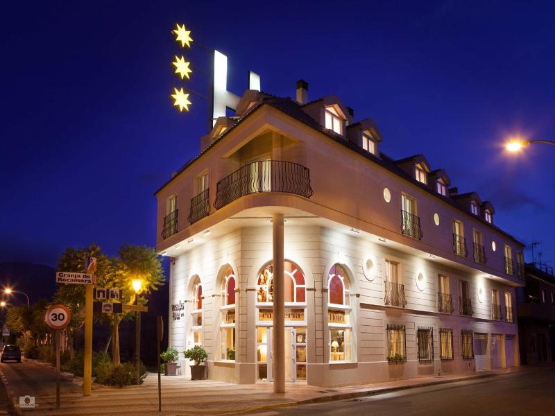 Hotel Versalles image