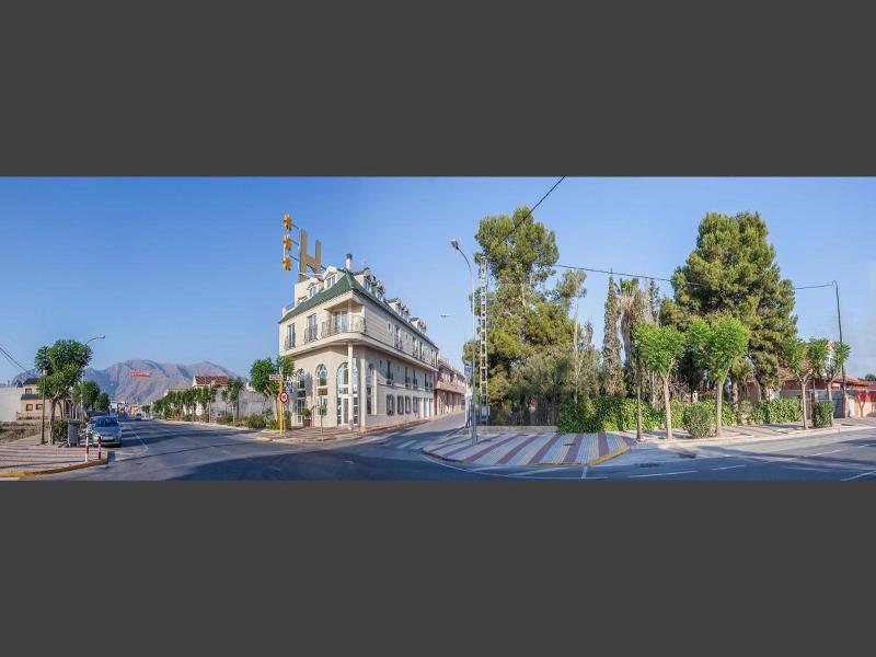 Hotel Versalles image
