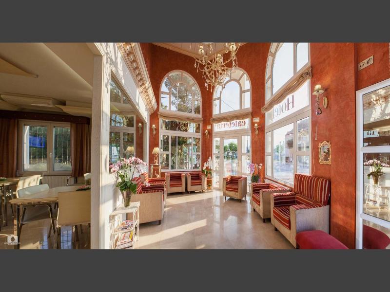 Hotel Versalles image