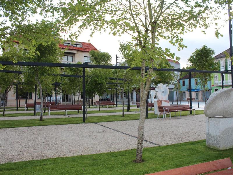 Nueva Colina image