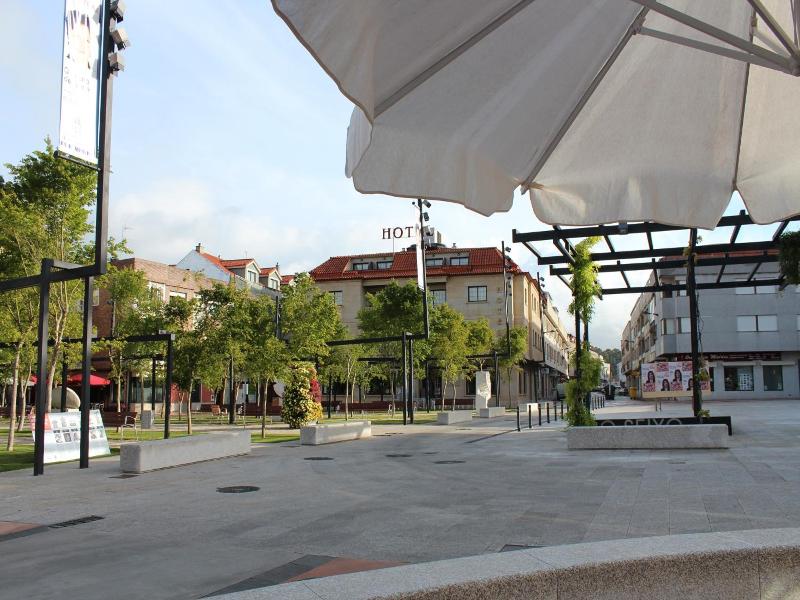 Nueva Colina image