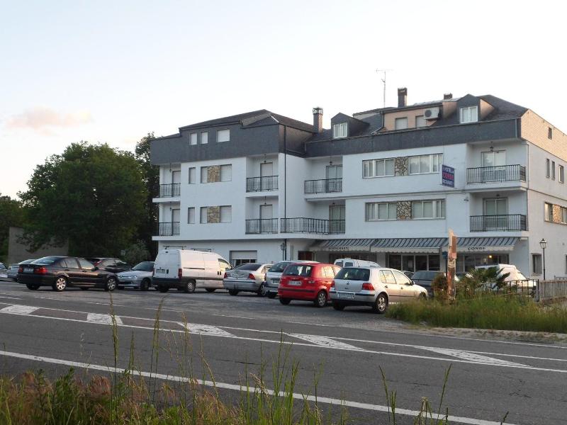 Hotel Conde image