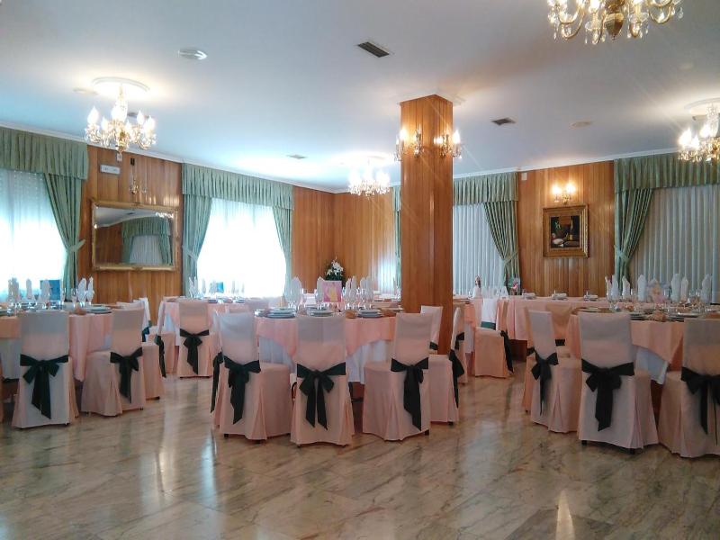 Hotel Conde image