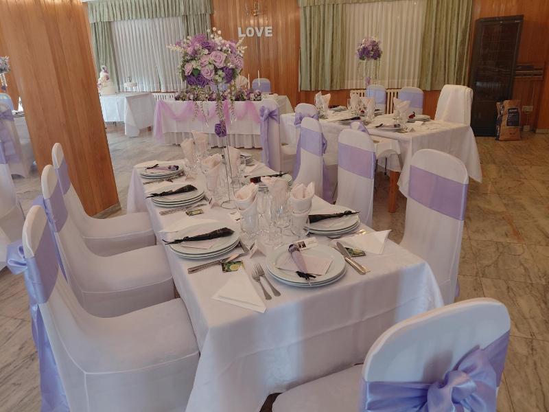 Hotel Conde image