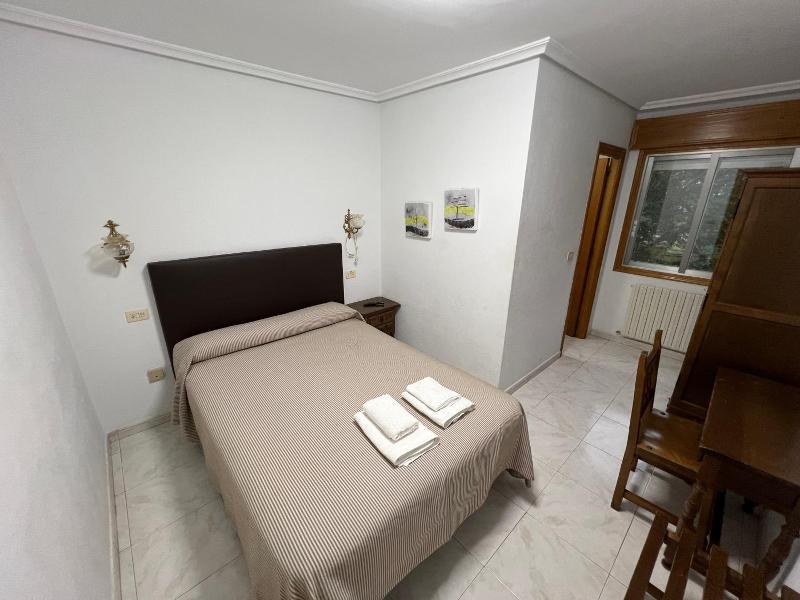 Hotel Conde image