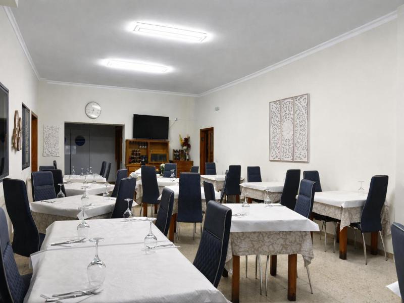Hotel Conde image