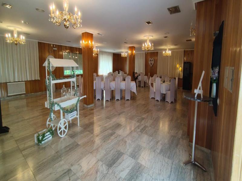 Hotel Conde image