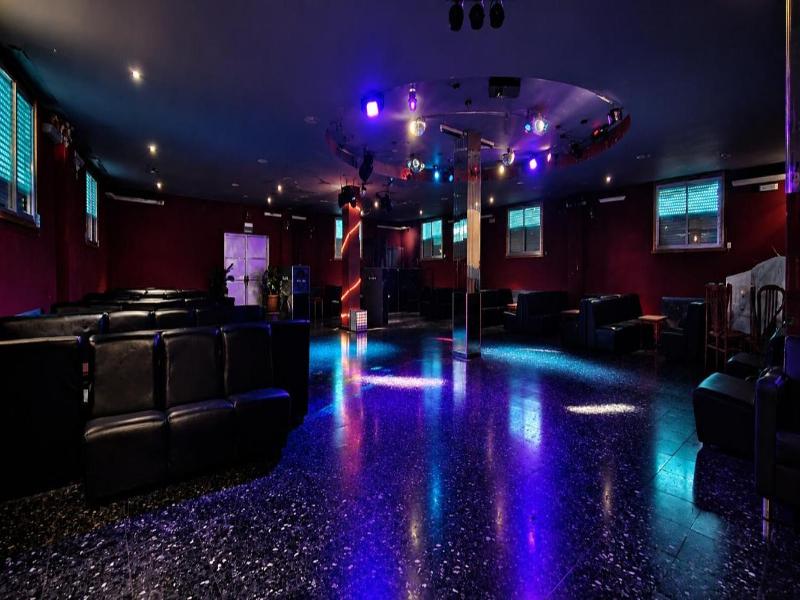 Hotel Conde image