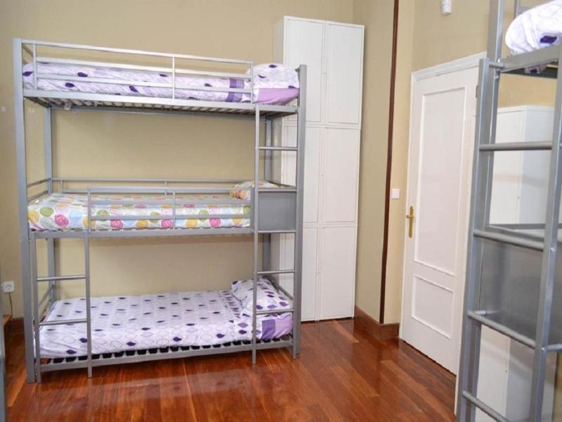 Hostel Santander image