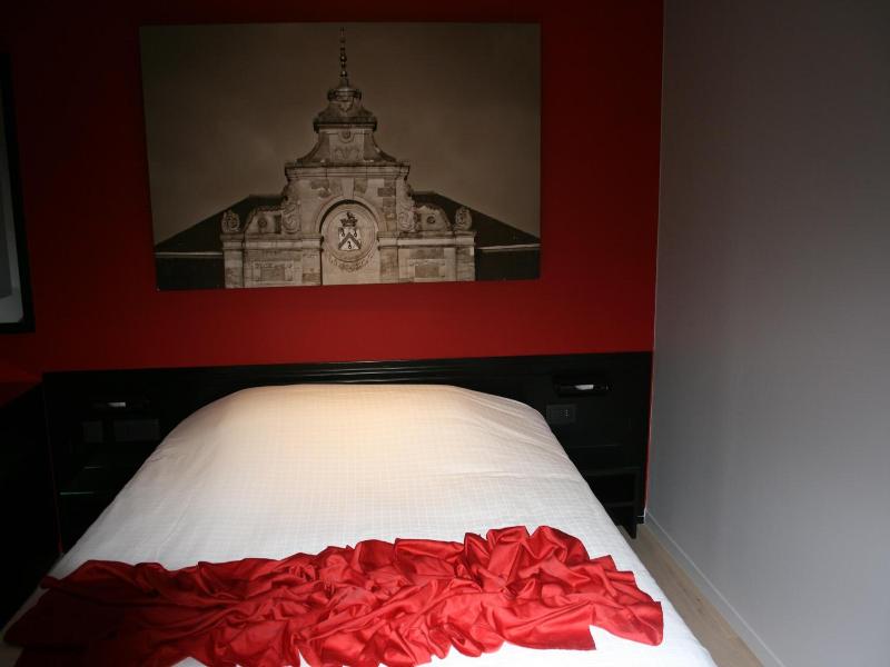 Hotel Shamrock image