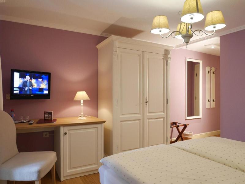 Hotel Eifelland image