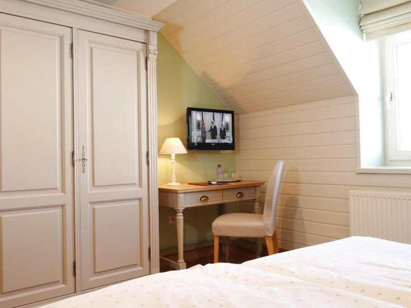 Hotel Eifelland image