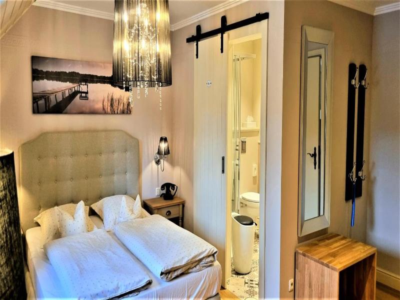 Hotel Eifelland image
