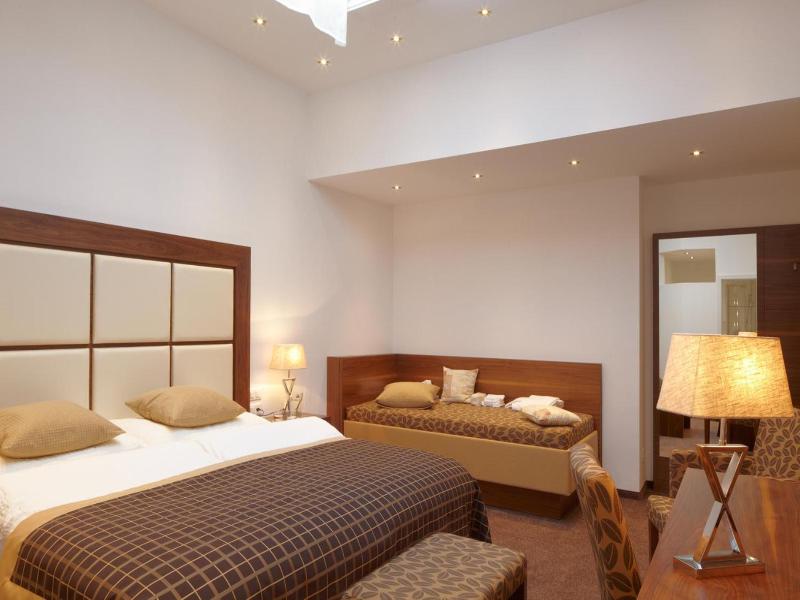 Hotel Zur Post image