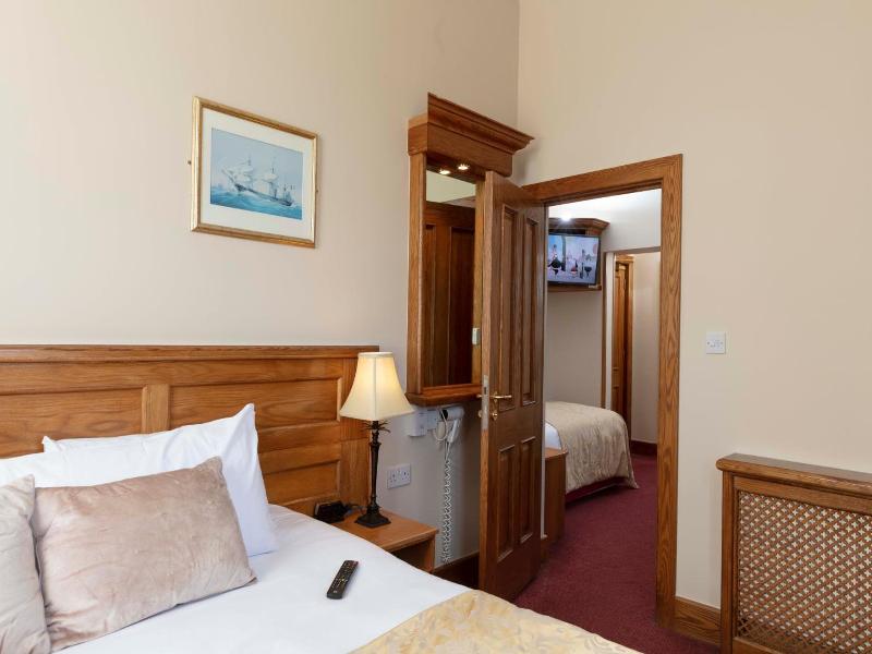 Scholars Townhouse Hotel image