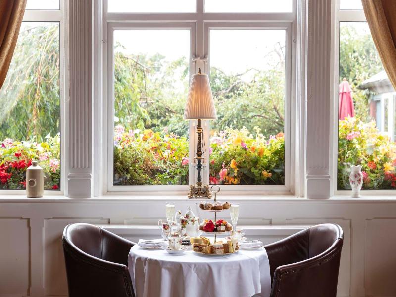 Scholars Townhouse Hotel image