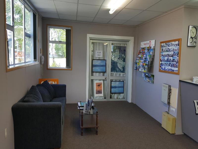 "high Country Lodge, Motels & Backpackers"