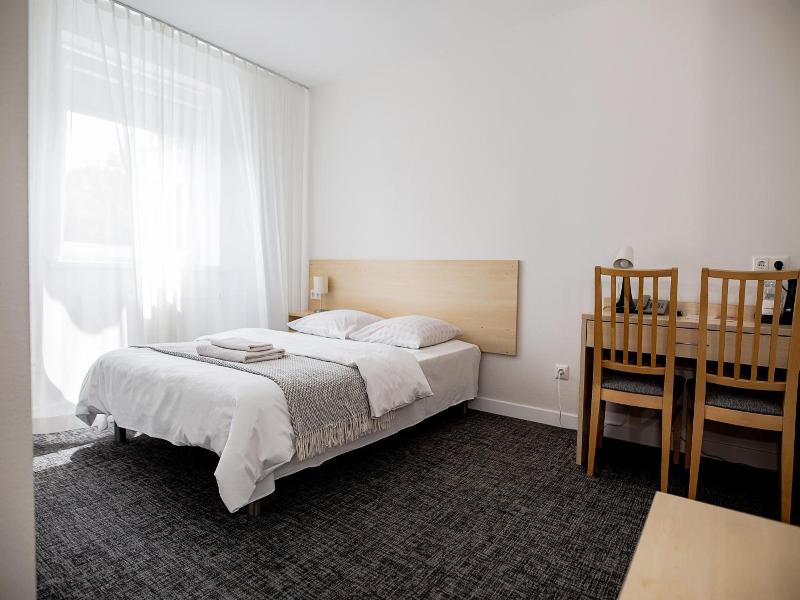 Hotel Tomas image