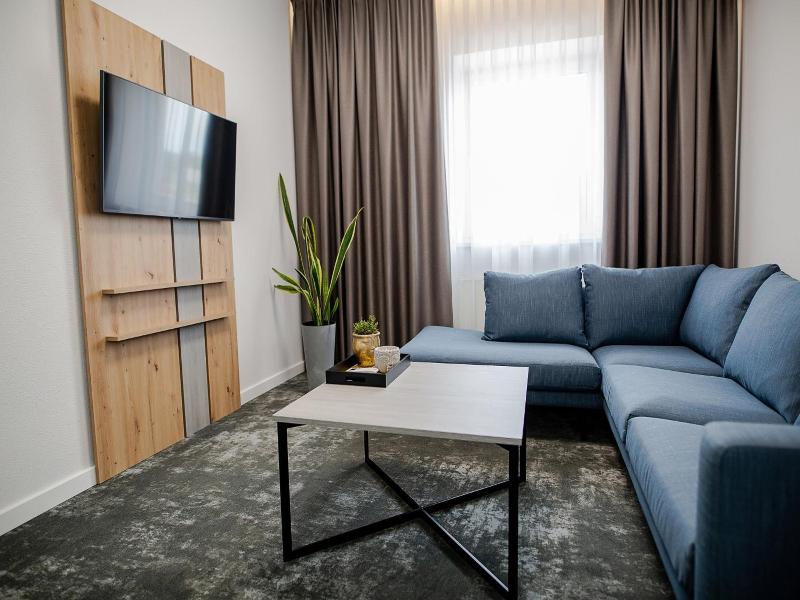 Hotel Tomas image