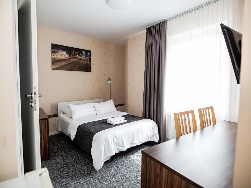 Hotel Tomas image