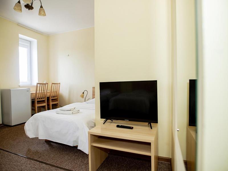 Hotel Tomas image