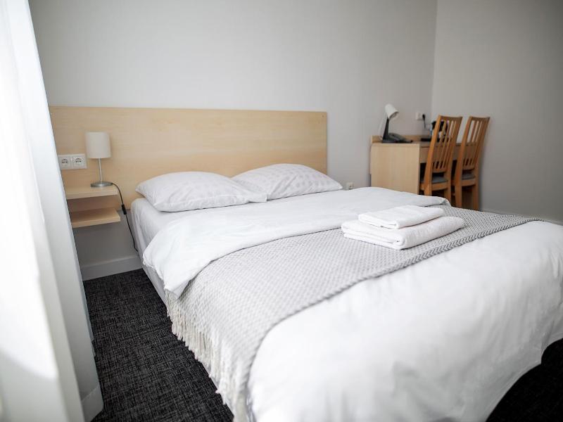 Hotel Tomas image