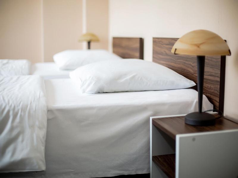 Hotel Tomas image
