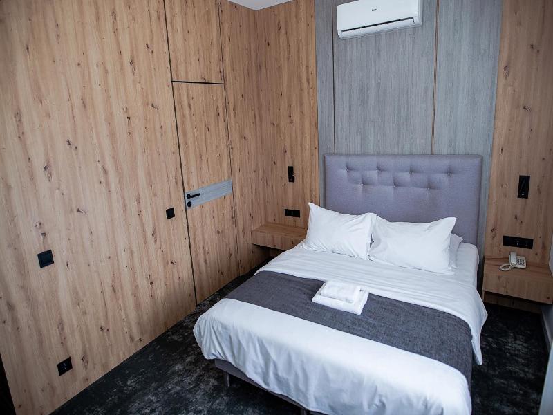 Hotel Tomas image
