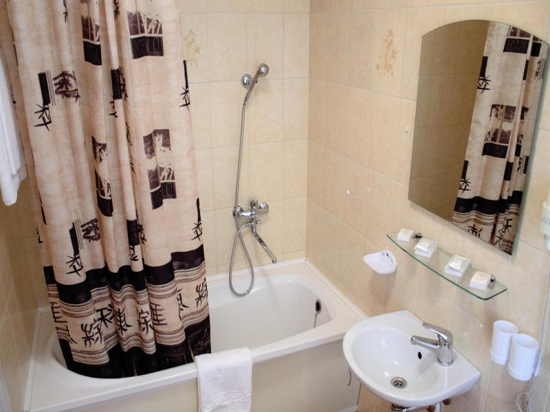 Hotel Tomas image