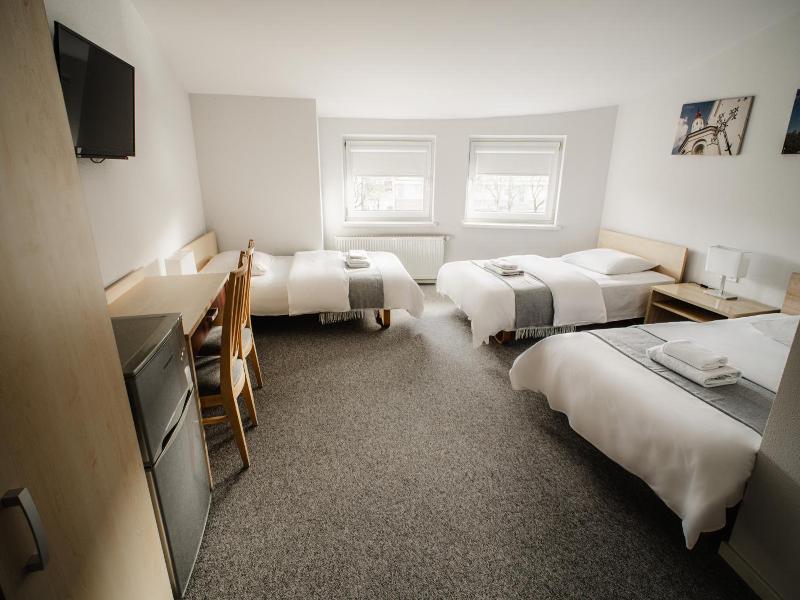 Hotel Tomas image