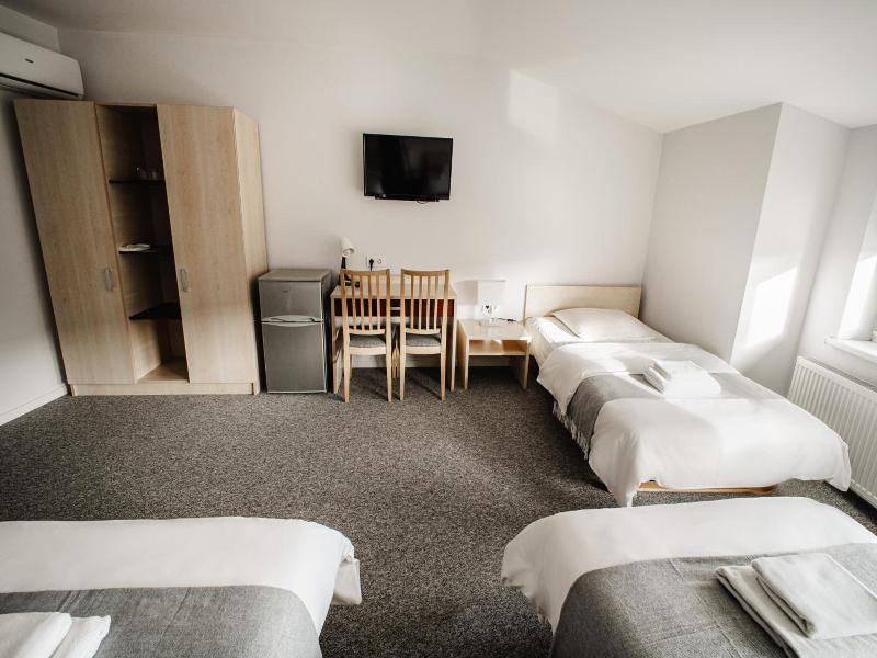 Hotel Tomas image