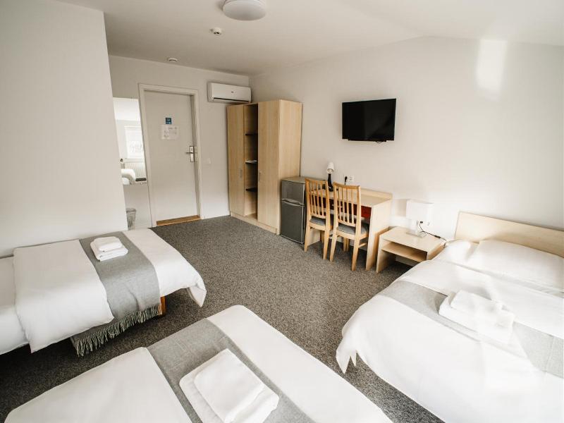 Hotel Tomas image