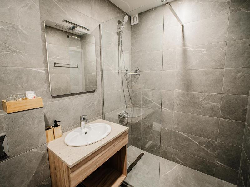 Hotel Tomas image