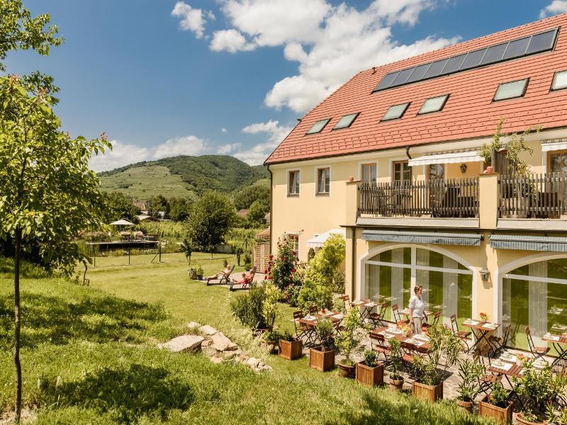 Ad Vineas Gästehaus Nikolaihof-hotel Garni image