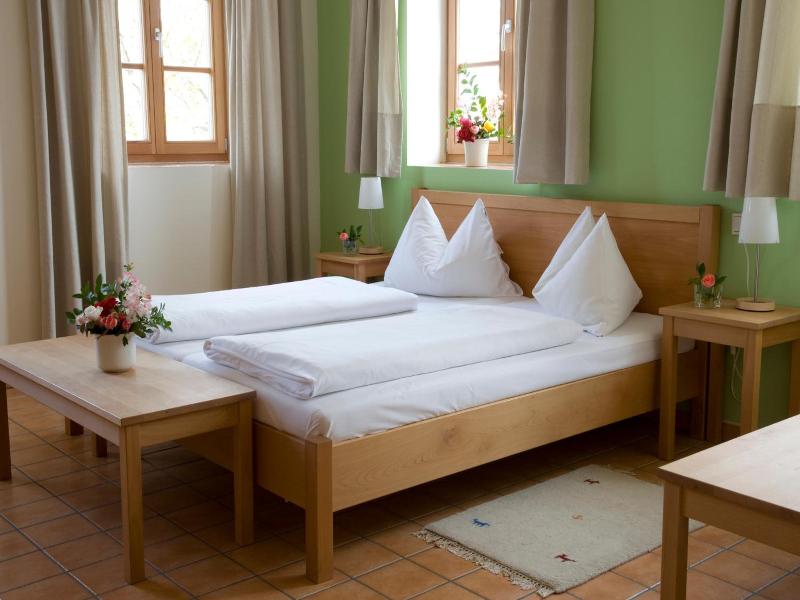 Ad Vineas Gästehaus Nikolaihof-hotel Garni image