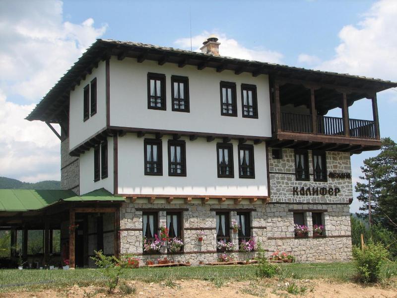 Family Hotel Kalifer image