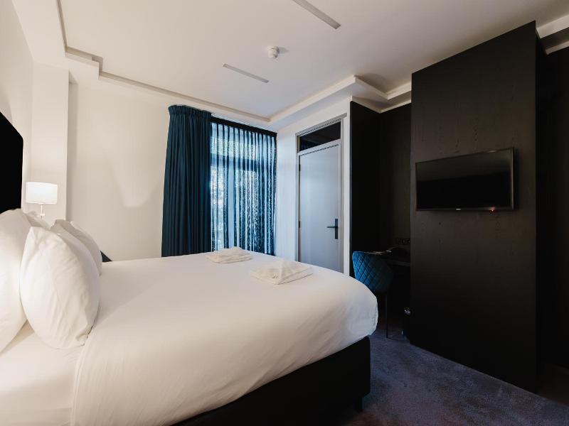 Atlas Hotel image