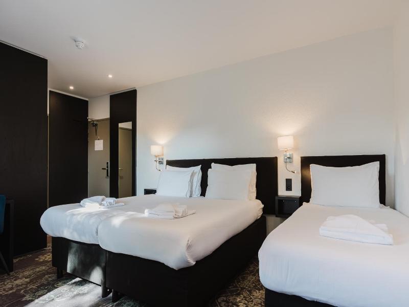Atlas Hotel image