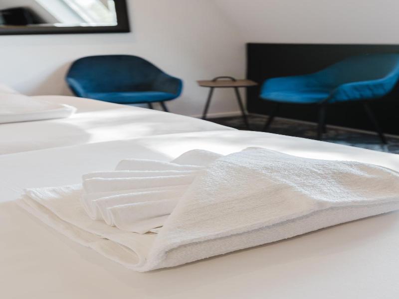 Atlas Hotel image