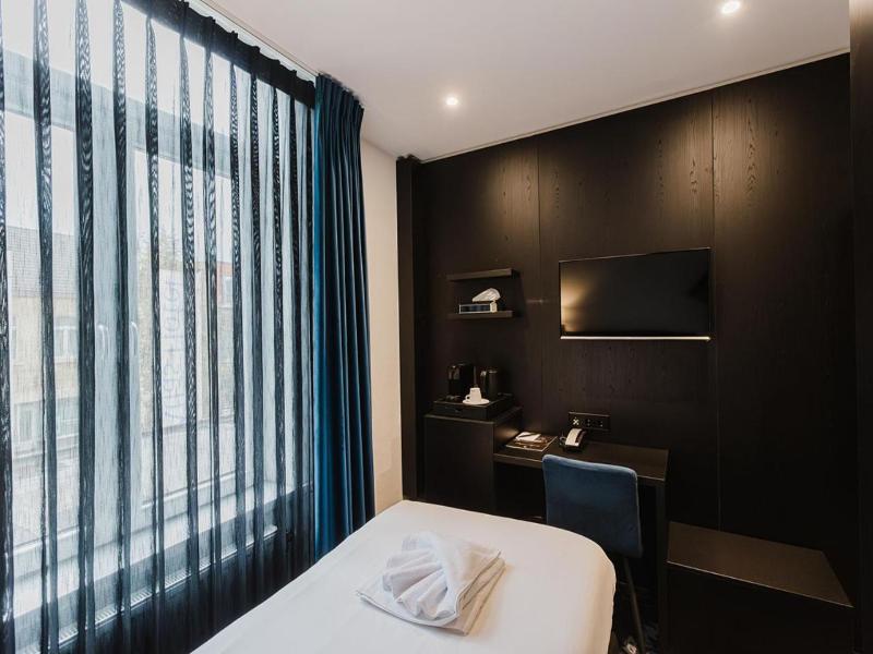 Atlas Hotel image