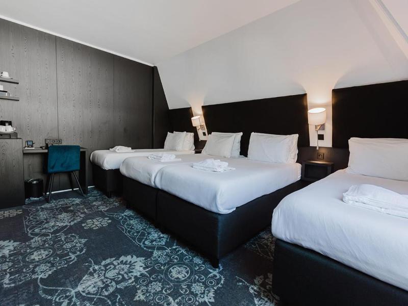 Atlas Hotel image