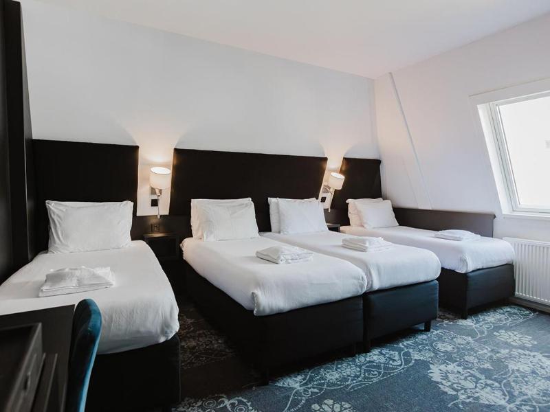 Atlas Hotel image