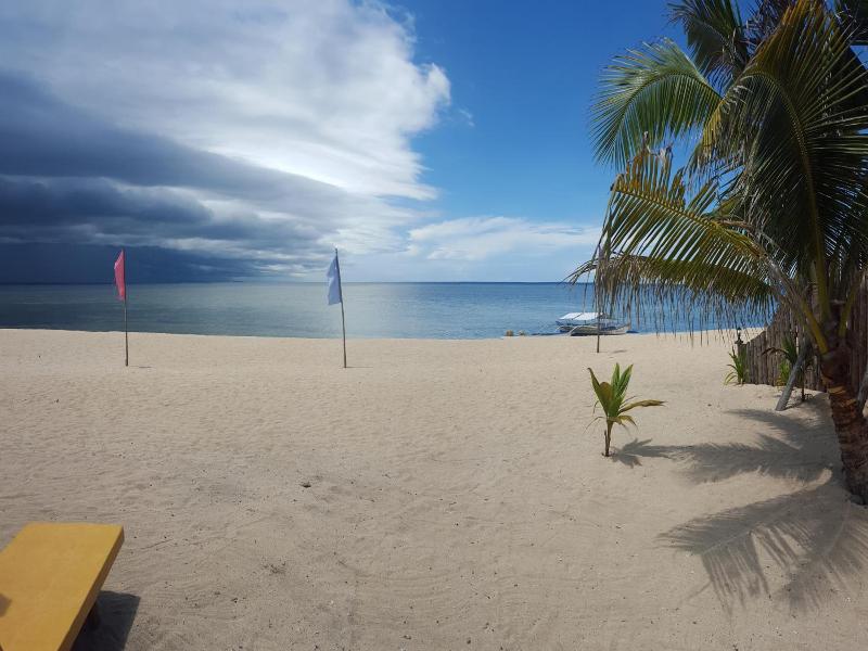 Arena Island Resort