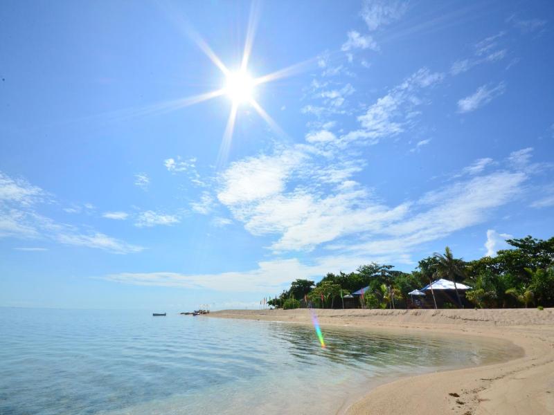 Arena Island Resort