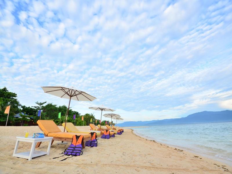 Arena Island Resort