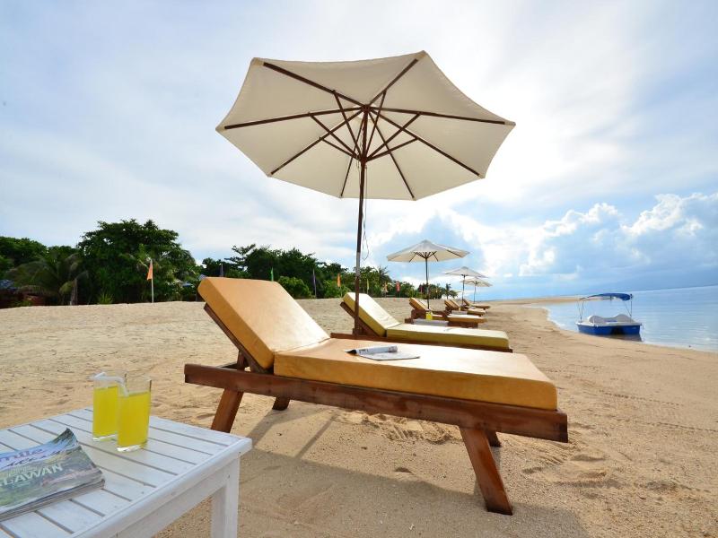 Arena Island Resort